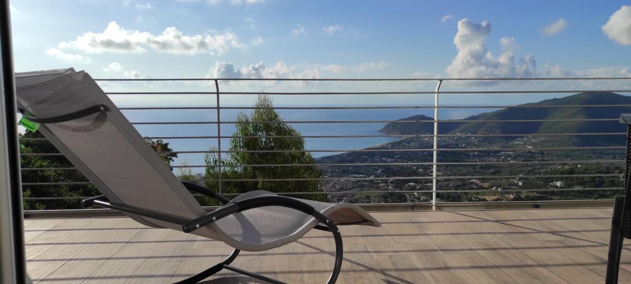 Apartamento Alice Castellabate Exterior foto